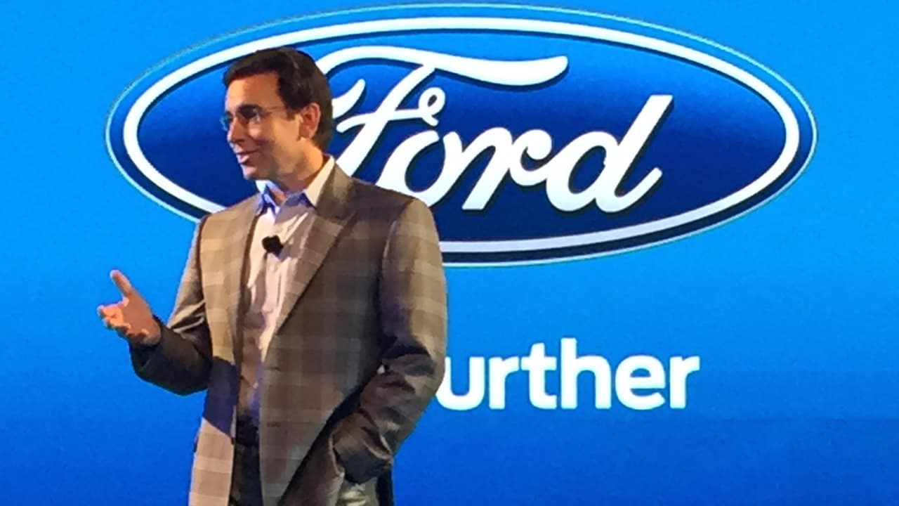 Mark Fields en una conferencia sobre movilidad en San Francisco en 2015