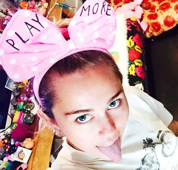 Su gran apertura a hablar de temas sexuales ha escandalizado a todo el público de los lugares donde llega a presentarse.