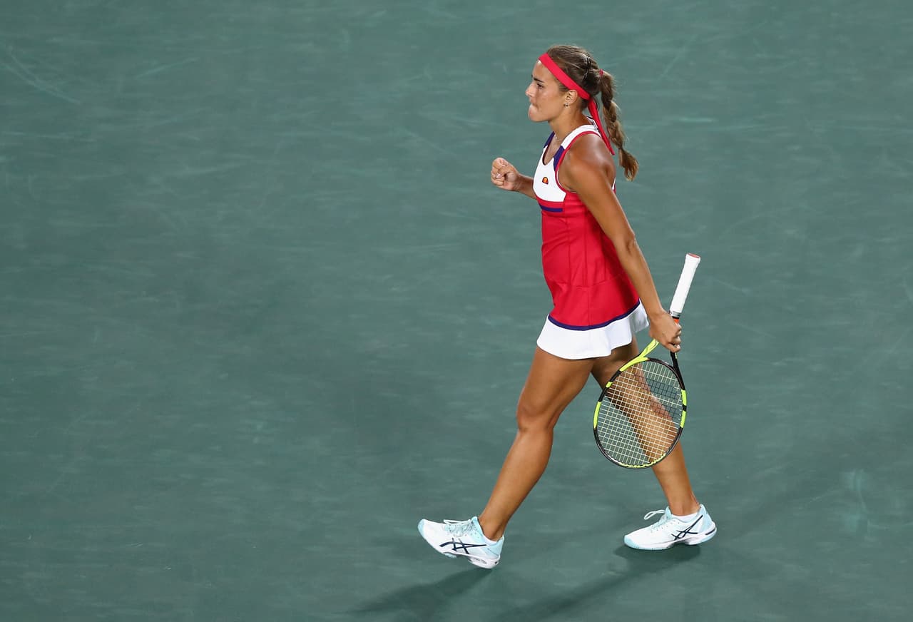 A sus 22 años hizo su debut olímpico y ganó la primera medalla de oro para la Isla. Lo logró tras un luchado partido contra la alemana Angelique Kerber, segunda en el escalafón mundial.