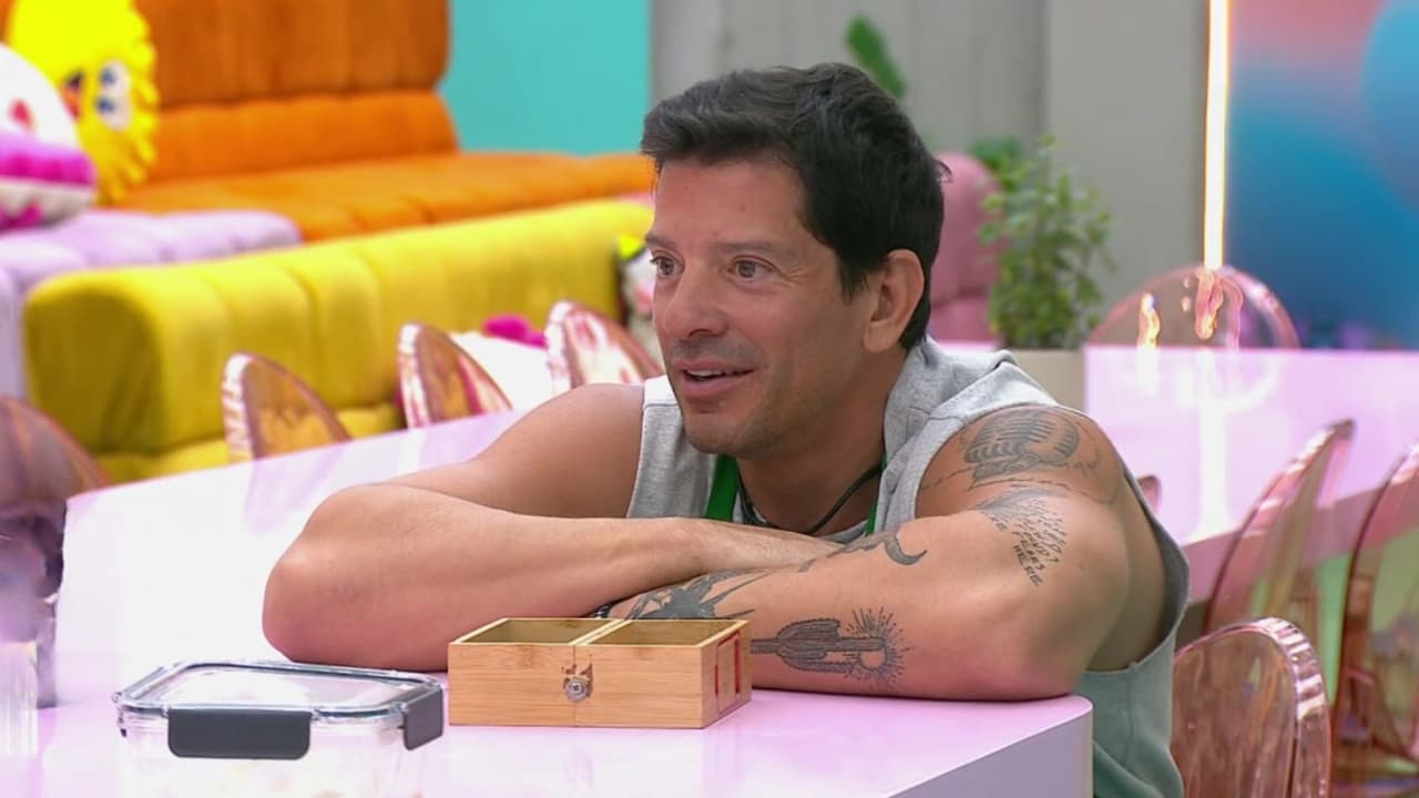 Yahir se sincera con Cynthia Klitbo y explica por qué dejó de fumar: “Me costó, pero lo logré”