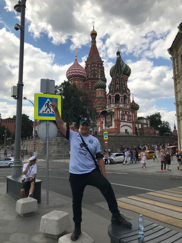 Sin duda, las
<b>Águilas del América</b> han de estar muy orgullosas de tener un aficionado cómo
<b>Raúl</b>.