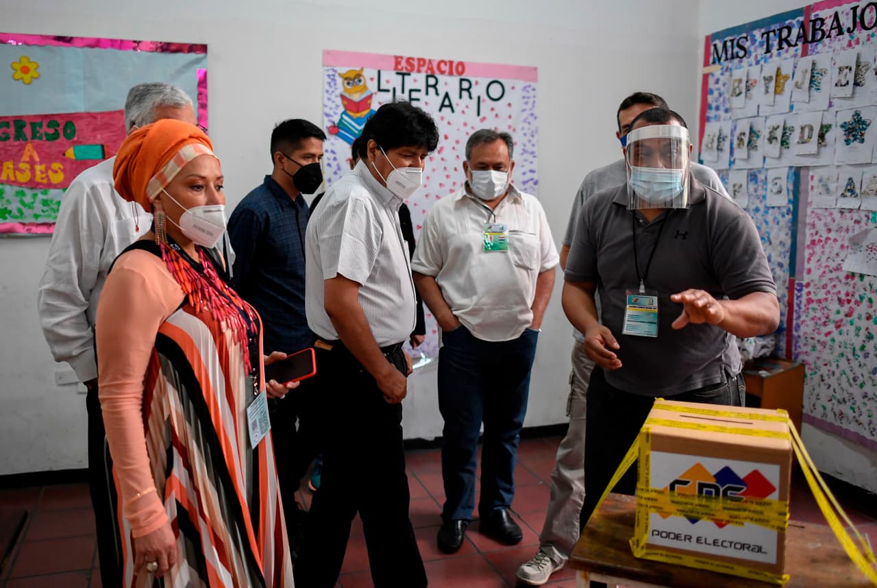 Precisamente, entre los veedores internacionales que señala el régimen de Maduro, se encuentran sus aliados políticos en la región, como el expresidente boliviano Evo Morales y la exsenadora colombiana Piedad Córdoba.