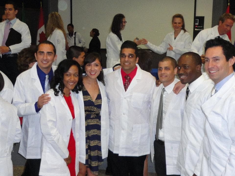 Monye fue declarado muerto en la escena, pero se identificó su cuerpo este jueves. Se desconocen por ahora las causas de su muerte.