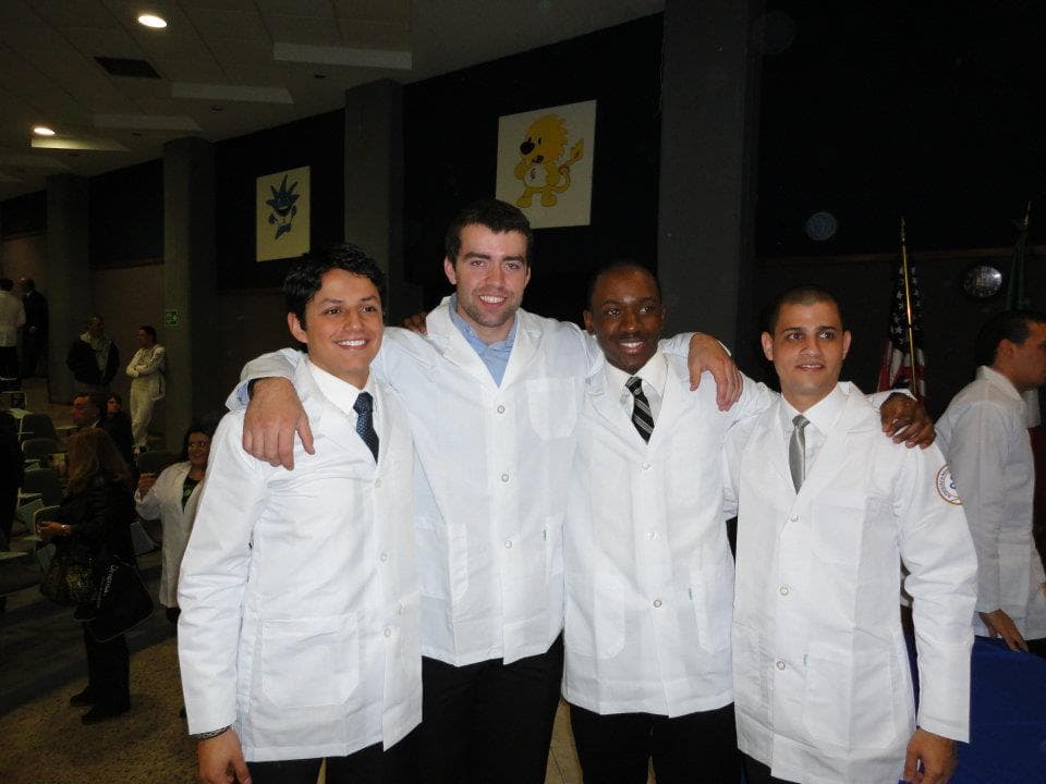 Al estudiante de 28 años le faltaban tres semanas para graduarse.