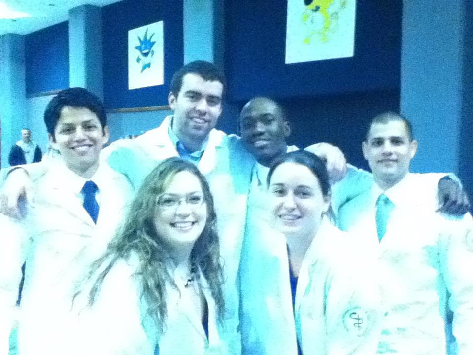 Monye fue visto por última vez caminando hacia la biblioteca médica John Crerar de la universidad en el 5700 Sur de la Ellis Avenue South.