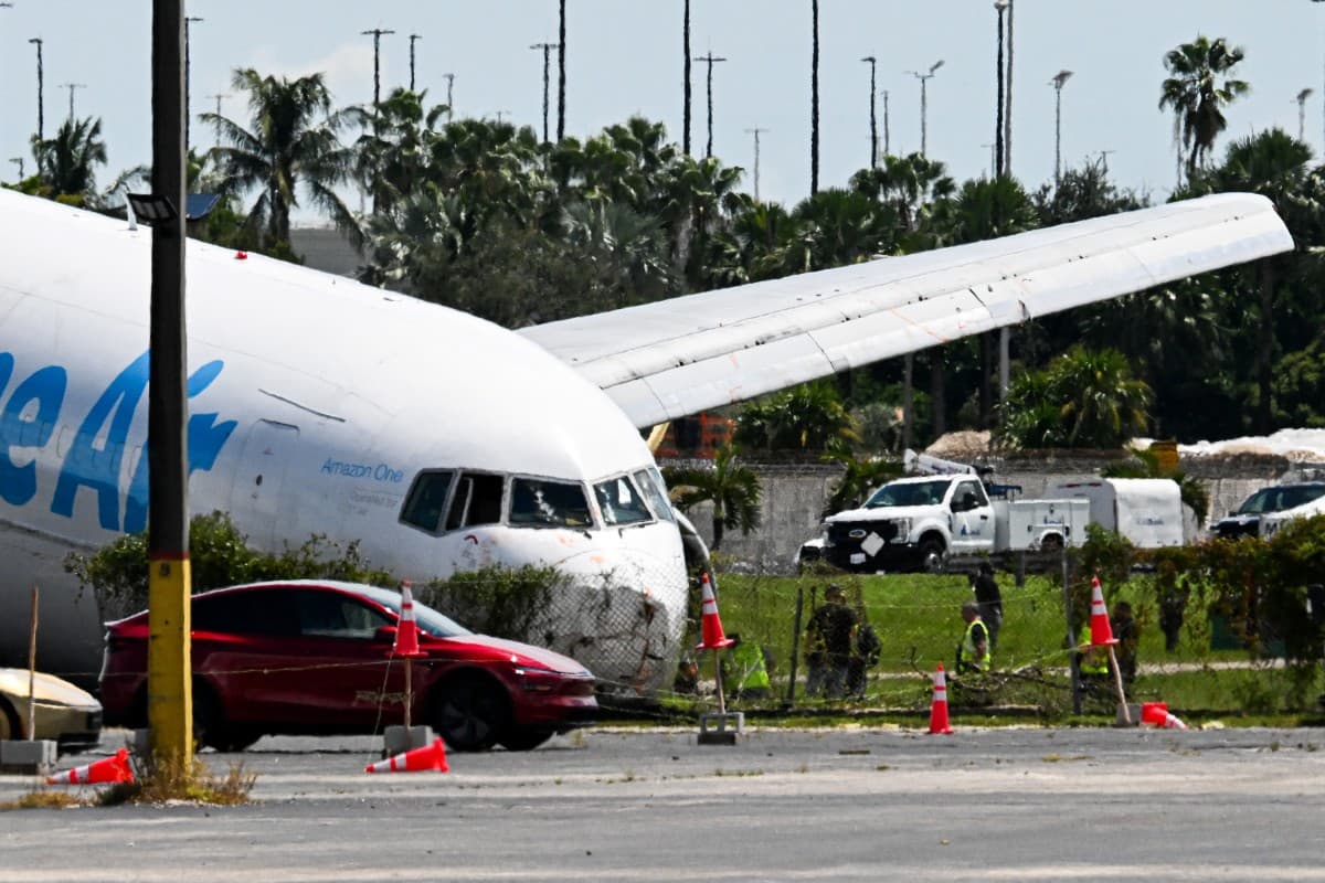 Investigan qué falló tras accidente de avión de carga en Miami: ¿Qué se escucha en los audios?
