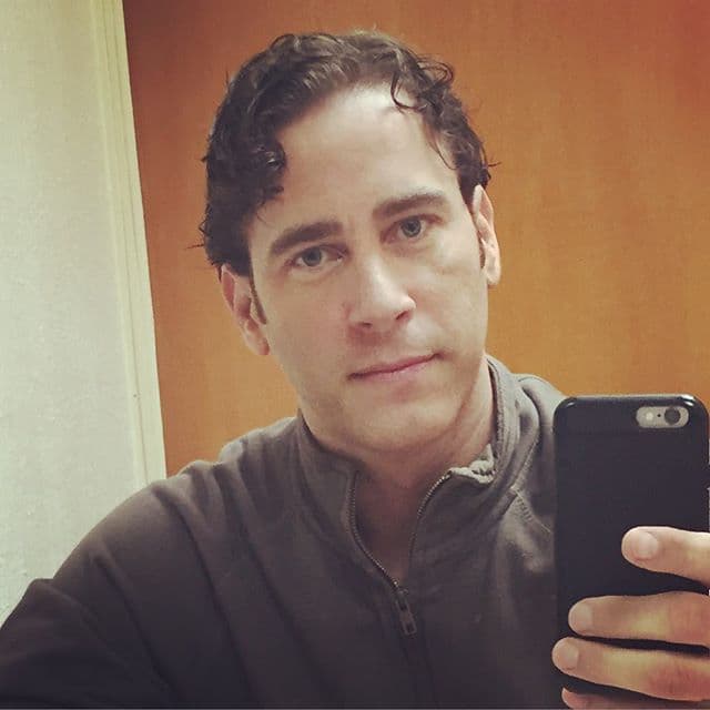 Carlos de la Mota no se queda atrás con sus publicaciones a través de sus redes sociales.