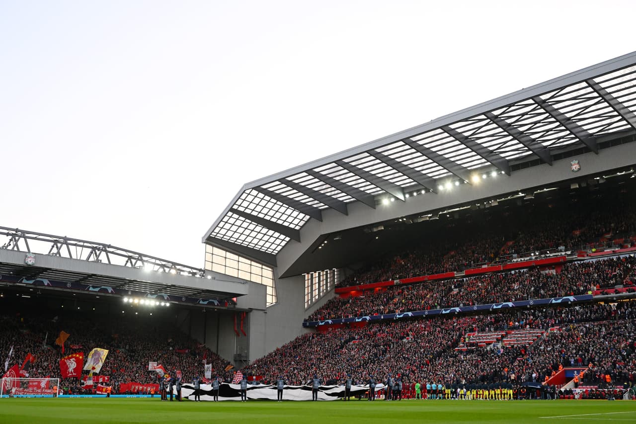 Anfield Road tardó en encenderse pero en el segundo tiempo cayeron los goles que convirtieron el primer partido en una fiesta total y le entregó una gran ventaja al cuadro comandado por Jürgen Klopp ante un tímido Villarreal.