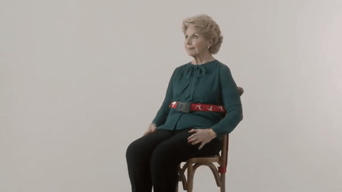 'Sentador de madres': el invento para que mamá no sea la única que trabaje en Navidad