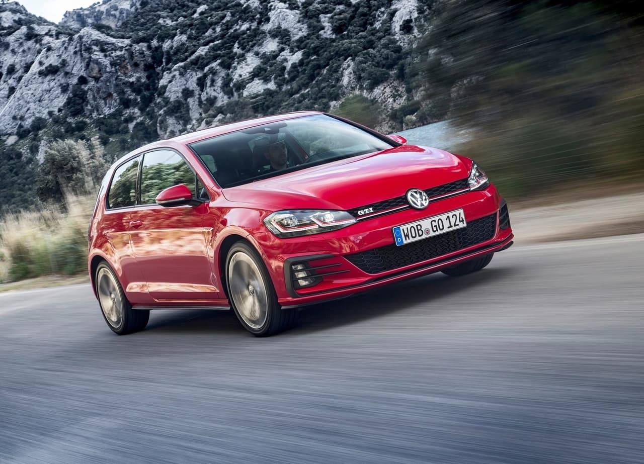 <b>En imagen: </b>Volkswagen Golf GTI 2018
<br>
<br>
<b>Potencia: </b>230 caballos de fuerza