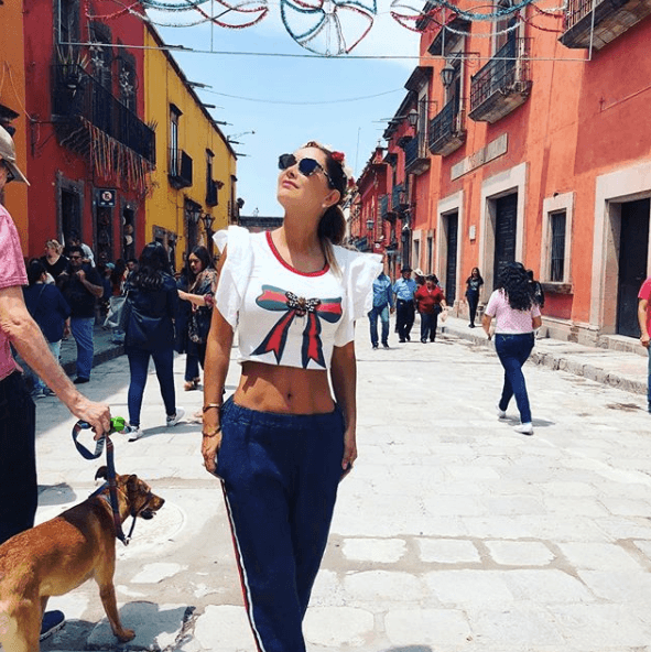 <b>Ninel Conde</b>:
<br>La preciosa mexicana se paseó por San Miguel de Allende, en Guanajuato, y seguro que disfrutó de la gastronomía y las costumbres de México.