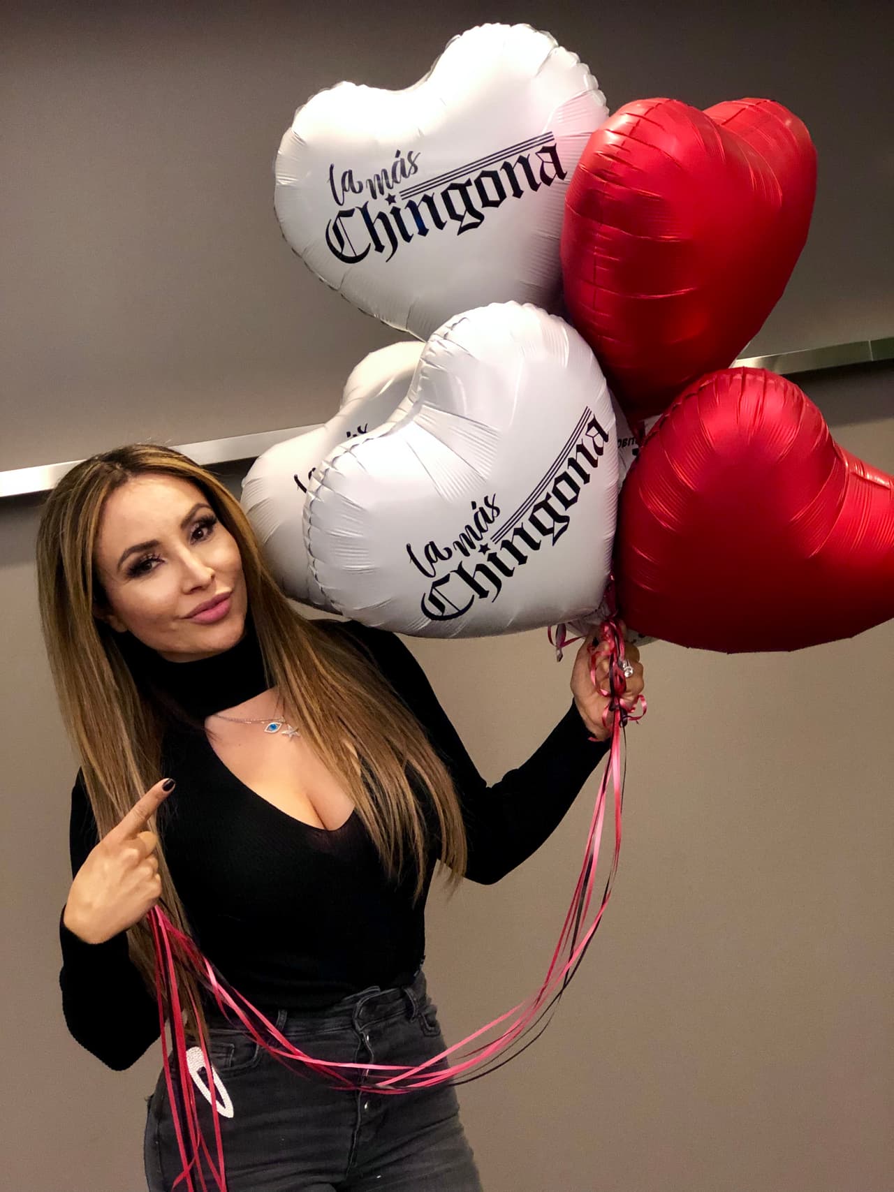 El 21 de febreo la locutora celebró otro año más de éxitos en la radio. ¡Enhorabuena!