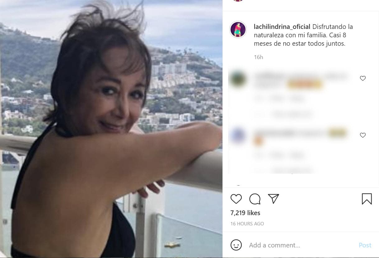 También publicó esta foto en la que luce su rostro con parte del puerto de fondo y en la que mencionó que por fin
<b><a href="https://www.univision.com/famosos/de-luto-la-chilindrina-muere-gabriel-fernandez-su-unico-esposo-durante-48-anos-fotos" target="_blank">se pudo reunir con su familia</a></b> después de 8 meses de no hacerlo.
<br>