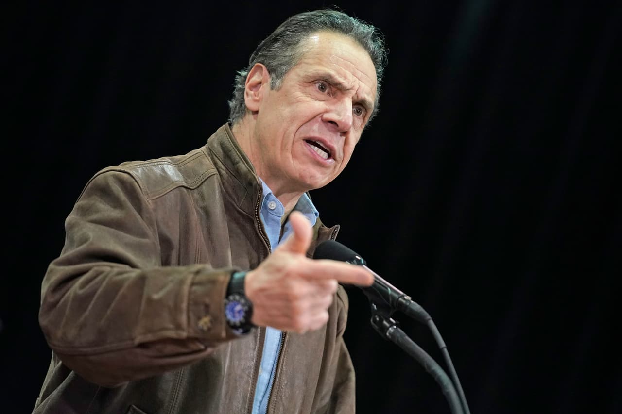 Andrew Cuomo se disculpa por su comportamiento "insensible" tras acusaciones de acoso sexual
