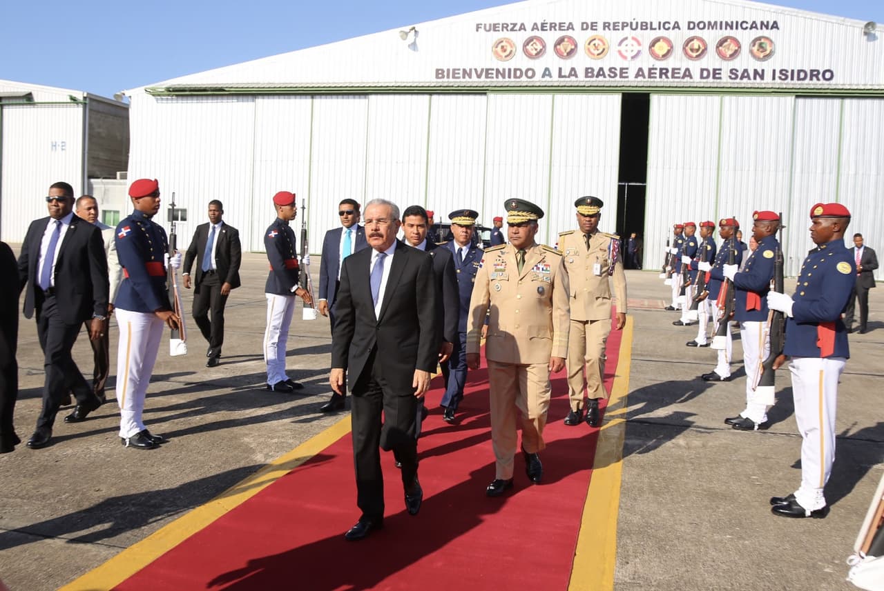 Donald Trump recibe en Florida al presidente Danilo Medina de República Dominicana