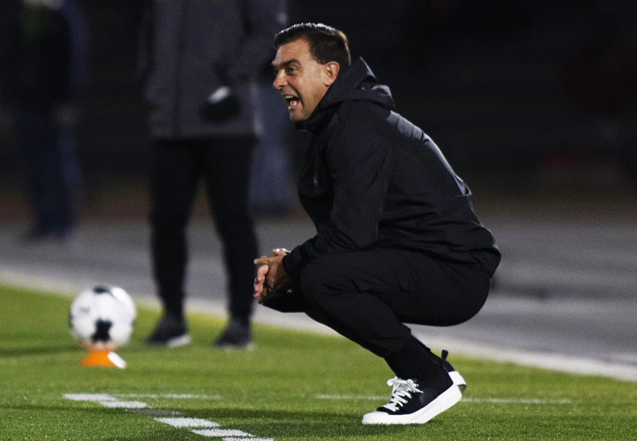 Pablo Guede envió a su equipo al frente a pesar de tener un hombre menos por casi 45 minutos.