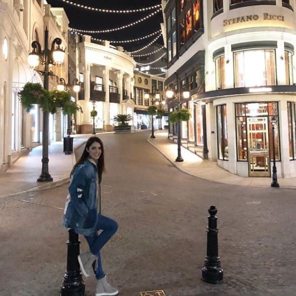 La actriz y su esposo también Visitaron el Rodeo Drive en Beverly Hills. "Amo esta ciudad" escribió Marlene.