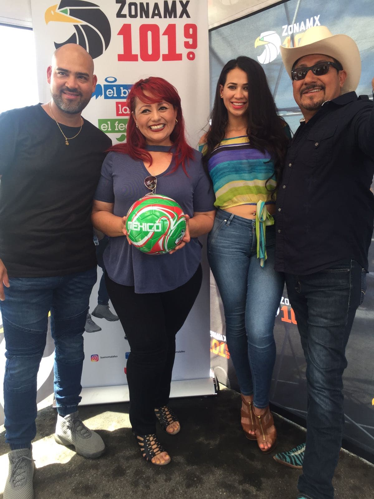 Los oyentes de Anaheim en California disfrutaron de un día lleno de sorpresas al lado de 'El Bueno, La Mala y El Feo'.