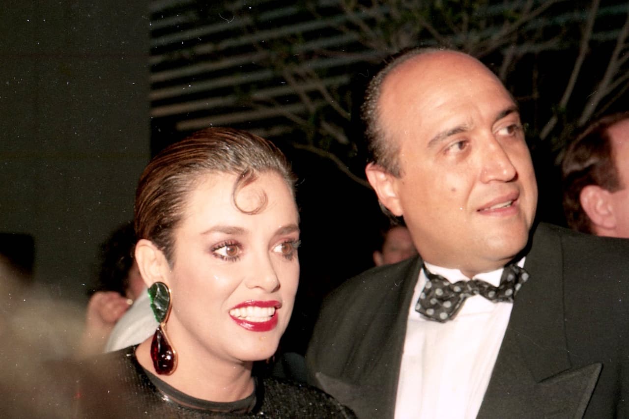 Por el tiempo en que se conocieron se había difundido un rumor acerca de que Lucía consumía cocaína "y por eso se había destruido la nariz".