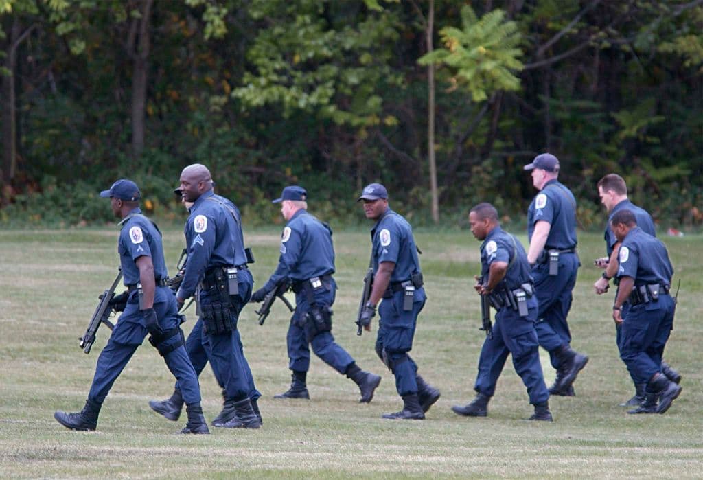 'Swatting': una perversa forma de sembrar el terror en escuelas sin que haya armas ni atacantes