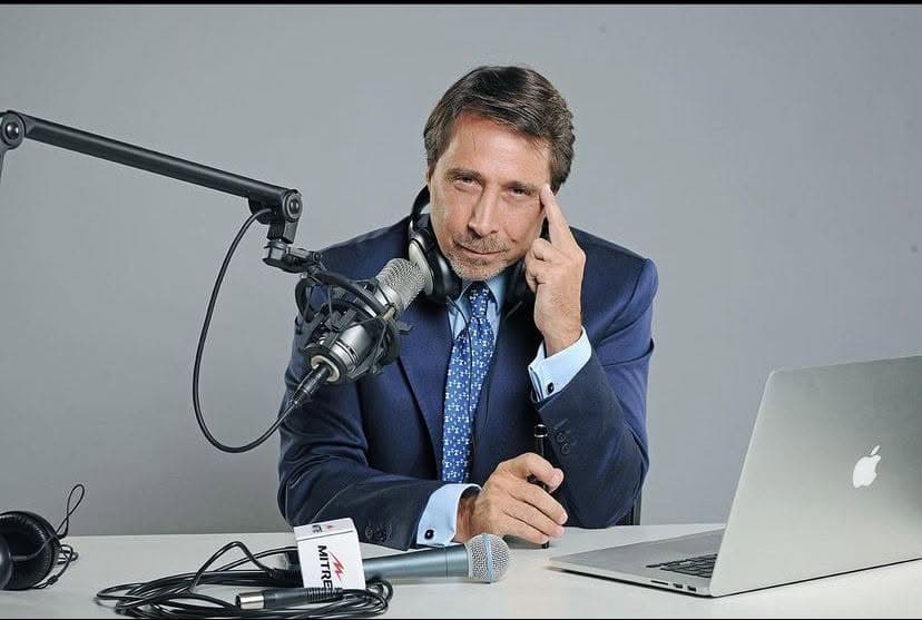 “Detesto a los mexicanos con mi alma”: la frase de un periodista argentino que desata indignación y disculpas