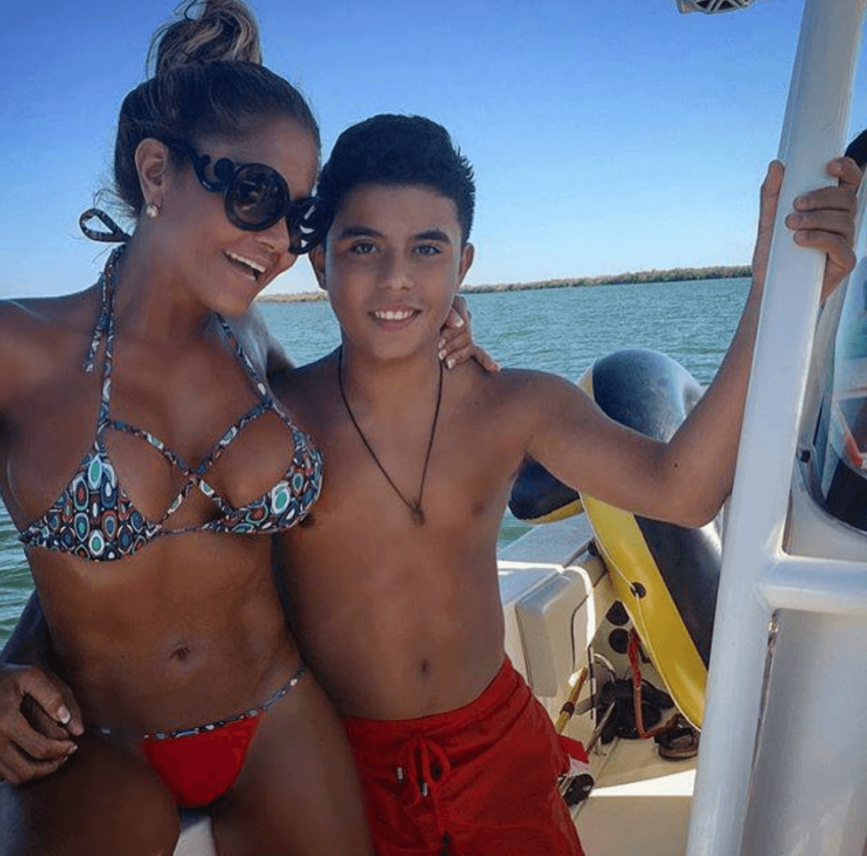 En el mensaje publicado hace unas horas, Rivera le recuerda a Joe Joe que su casa y cuarto siempre lo esperan, pero que lo extraña mucho.