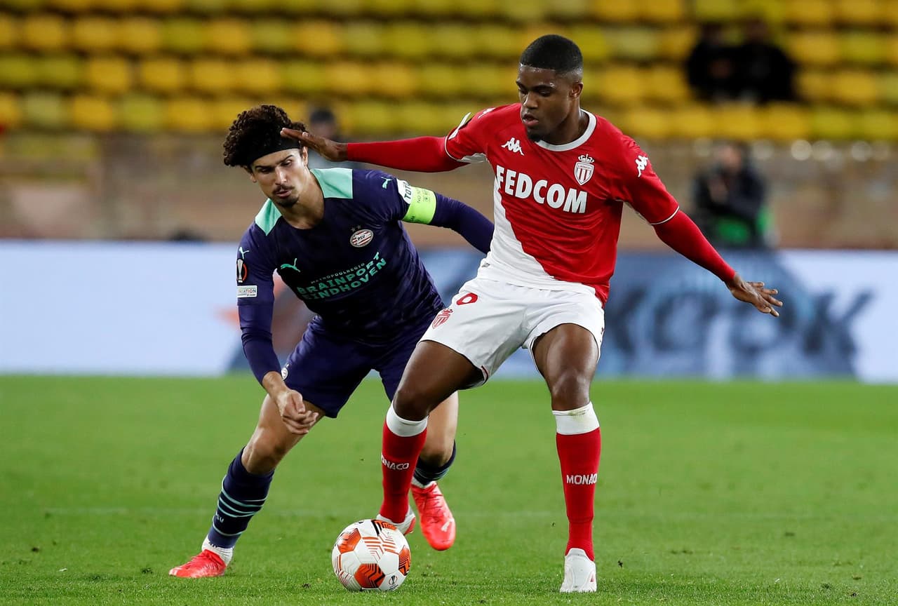 El PSV y AS Monaco se van con empate 0-0 durante jla cuarta fecha en la fase de grups en la UEFA Europa League. El mexicano 'Guti' Galaviz participó los 90 minutos del encuentro.