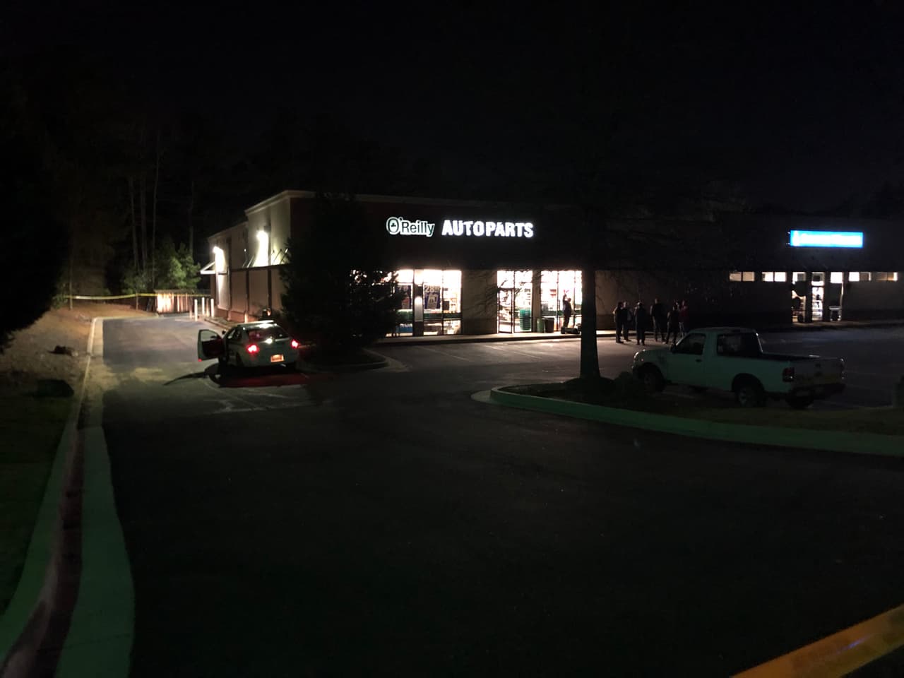 Asesinan a empleado de O'Reilly Auto Parts durante intento de robo en Gwinnett.