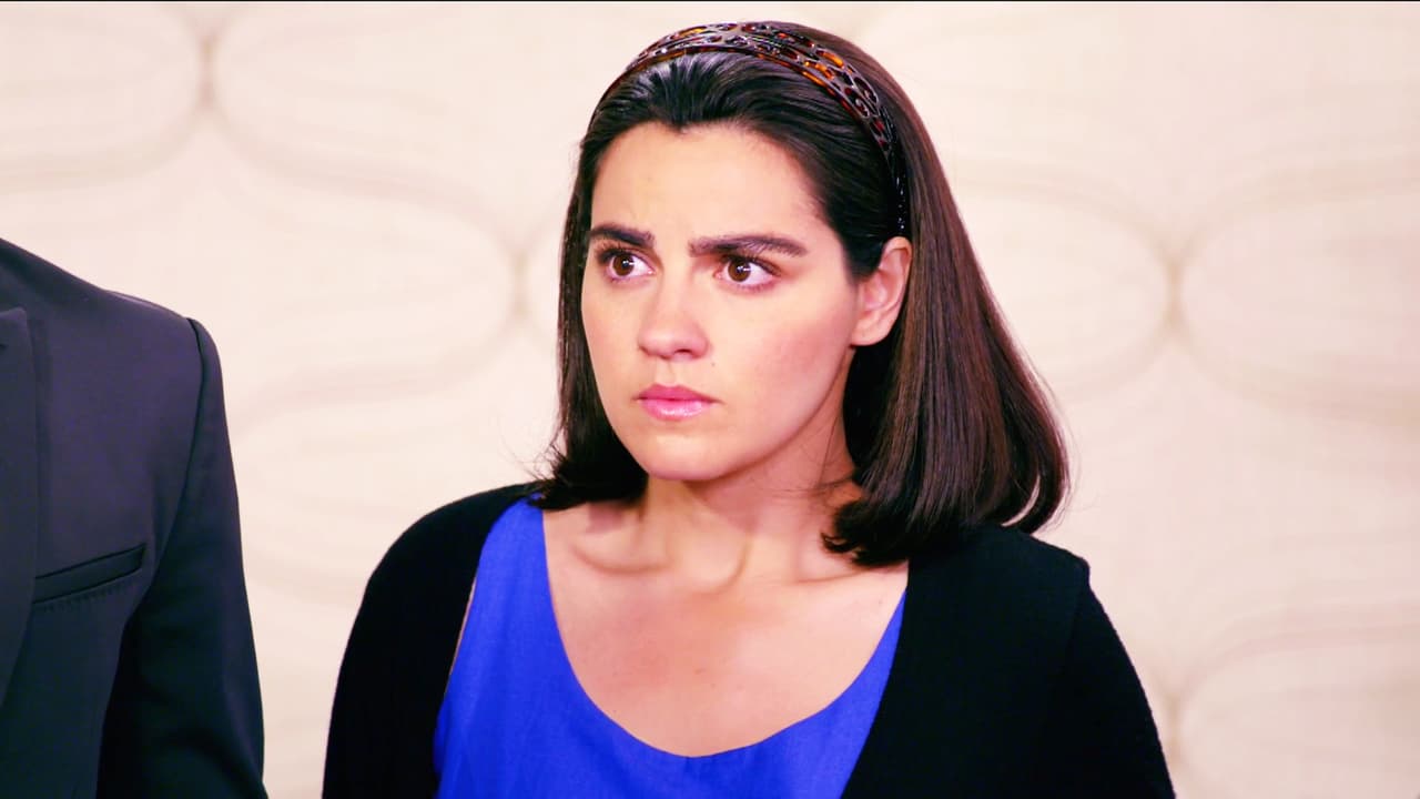 Ha llegado el gran momento Alicia, tu compromiso con Alex se formalizará.