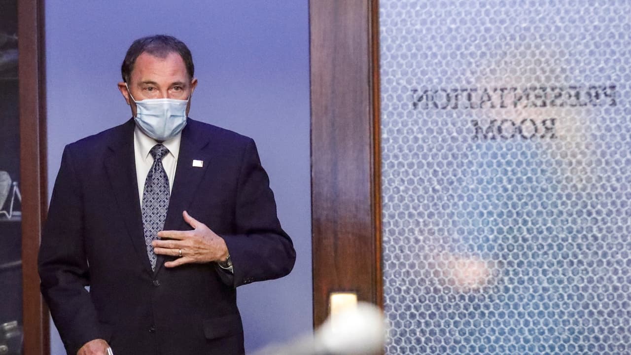 Gary Herbert negó haber priorizado la reapertura de la economía sobre la salud de los ciudadanos de Utah.