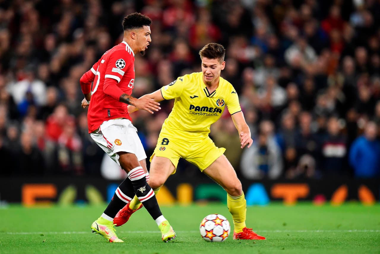 Manchester United se impone al Villarreal 2-1 en la fase de grupos en la UEFA Champions League. Paco Alcácer inauguró marcardor al 53’, sin embargo Alex Telles de los ‘Red Devils’ logra igualar el marcador al 60’ del encuentro, pero Cristiano Ronaldo apareció para darle el triunfo a la escuadra inglesa.