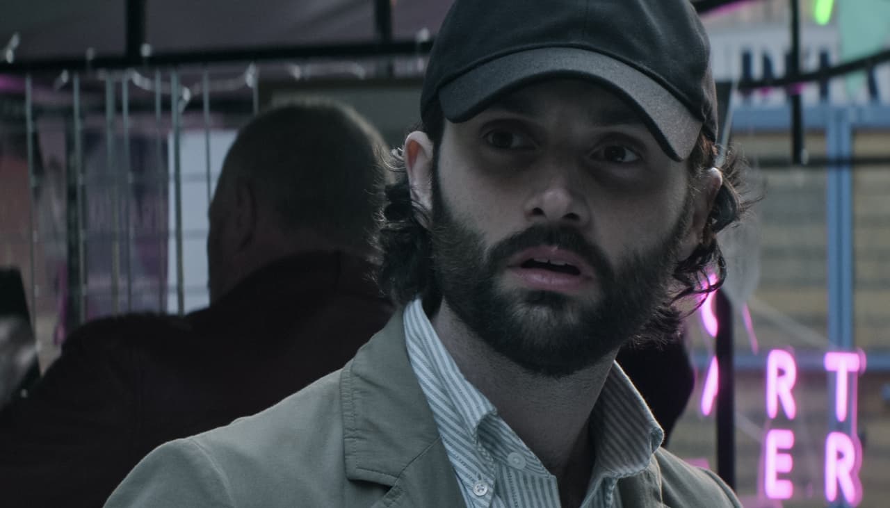 Penn Badgley como Joe em "You 4"