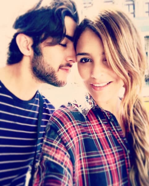 Grettell Valdez y Juan Pablo Gil siempre han estado en el ojo del huracán por la diferencia de edad, pues ella es 14 años más grande que el actor.