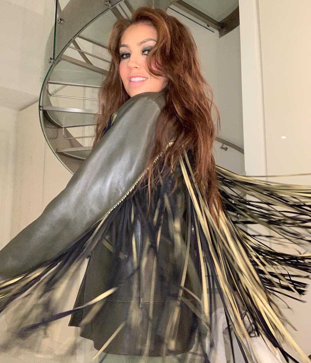 En 2018, Paulina Rubio festejó que uno de sus videos en YouTube alcanzó un millón de reproducciones y, pocos días después, Thalía hizo lo mismo presumiendo cinco millones.