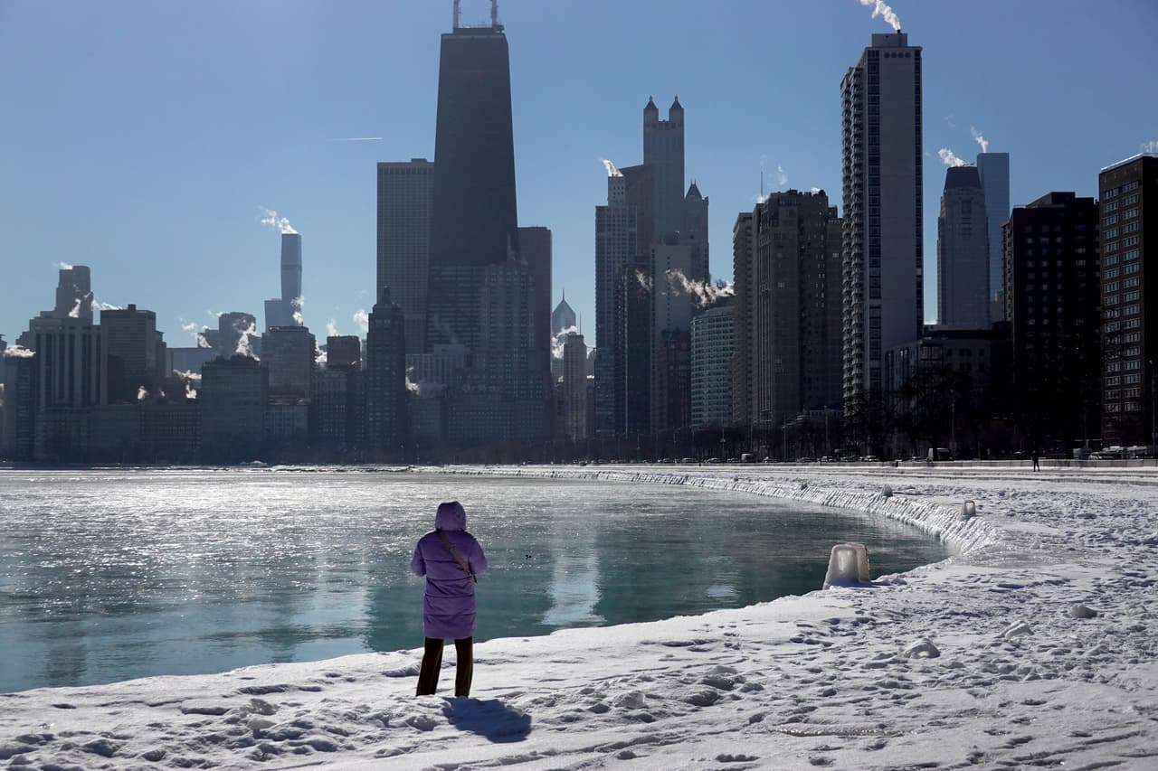 Las temperaturas rondarán los 30 grados, con creciente posibilidad de nieve por efecto lago en algunas localidades desde la noche del jueves.
<br>