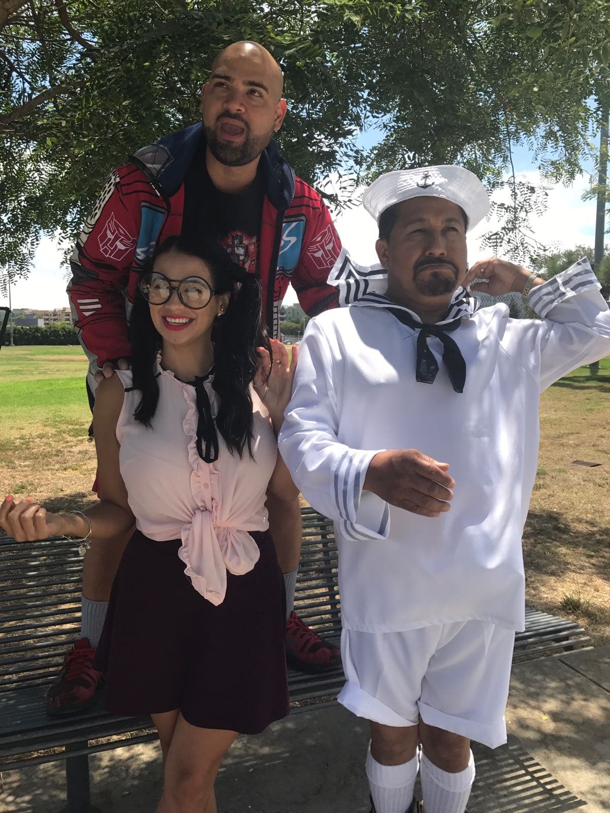 <a href="https://www.facebook.com/RaulElPelon/?fref=ts">Raúl 'El Pelón'</a>,
<a href="https://www.facebook.com/carlamedranoo/?fref=ts"> Carla Medrano </a>y
<a href="https://www.facebook.com/andresmaldonadoelfeo/?fref=ts">Andrés Maldonado</a> regresarán a las clases de la escuela por una buena razón en esta temporada.