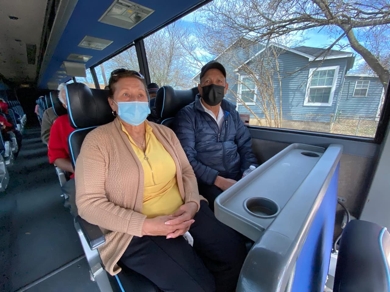 Los datos que te piden son sencillos: nombre, apellido, dirección, fecha y hora en la que deben buscarte, si necesitas acomodación especial, por ejemplo para una silla de ruedas, si vas acompañado o necesitas asistencia en español.