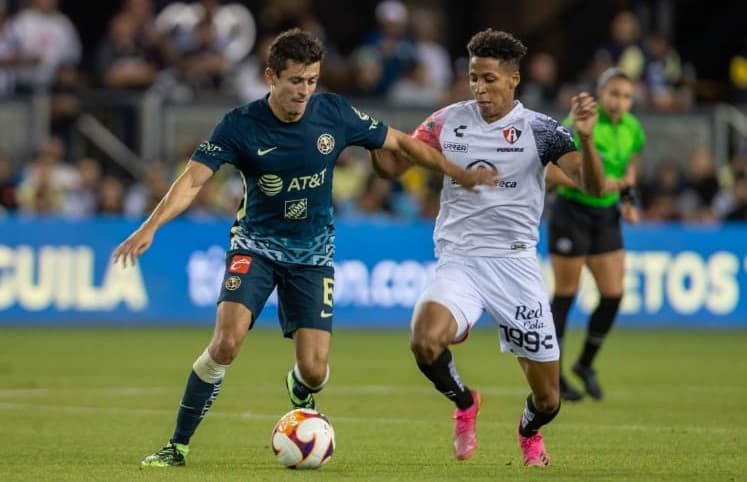 El América, con su Tour Águila, jugó un partido amistoso contra el Atlas en San José California.