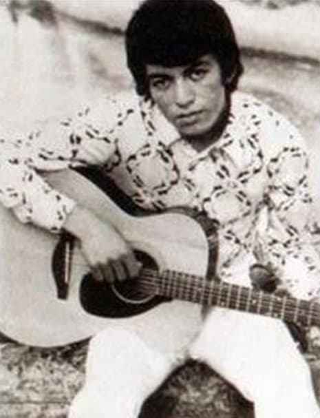 Desde siempre mostró un gran amor por la música.