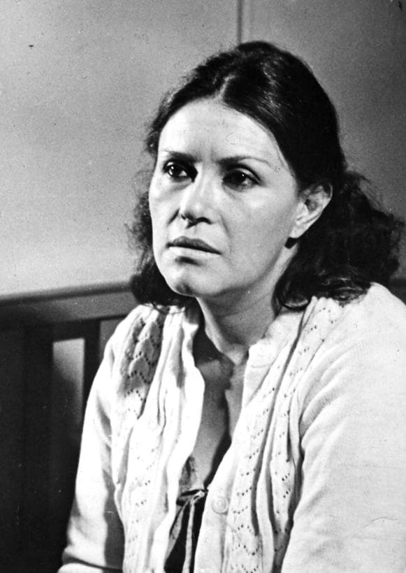 <b>Lucha Villa</b>, uno de los grandes íconos de la música ranchera y talentosa actriz del "nuevo cine mexicano", tuvo un drástico giro en su vida luego de someterse a un procedimiento estético en 1997.