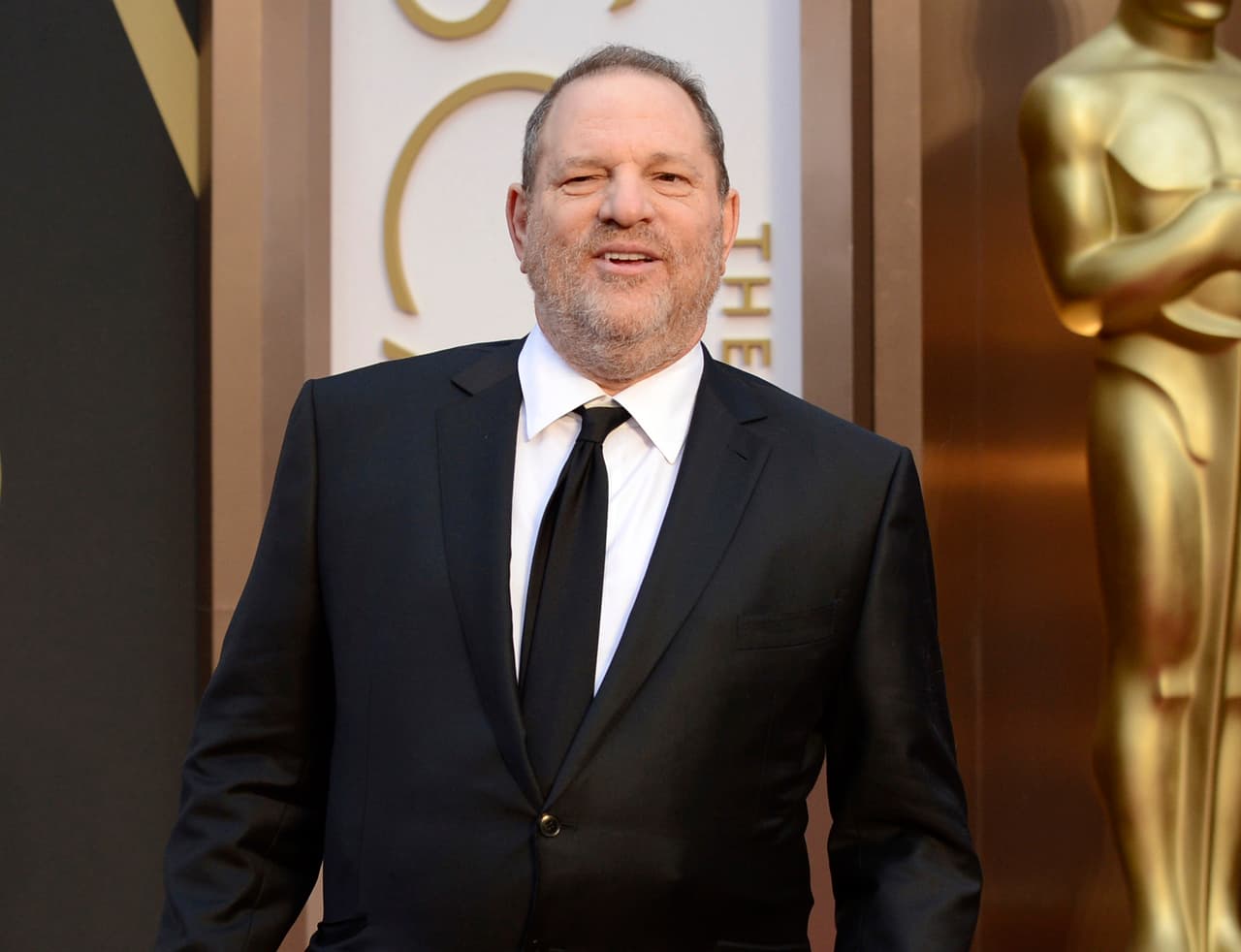Harvey Weinstein llega a los Oscars in Los Angeles en la ceremonia de 2014.