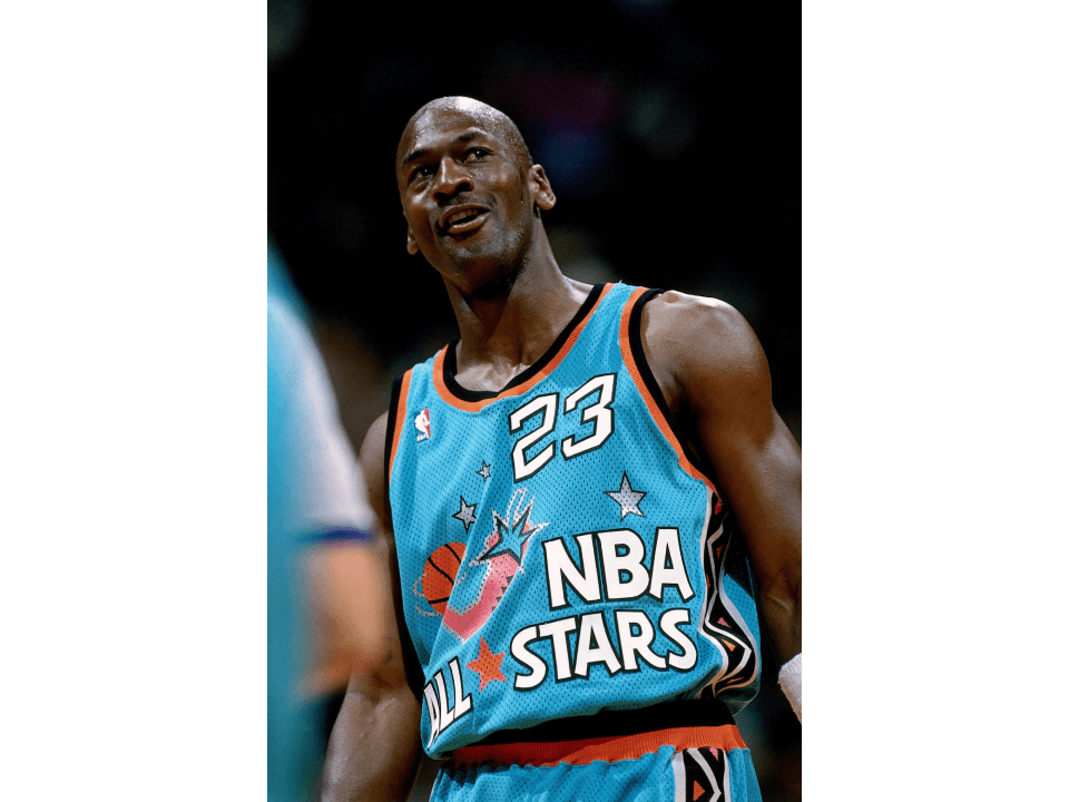 Este diseño fue del All-Star de febrero de 1996, donde grandes leyendas se dieron cita: Penny Hardaway, Shaquille O’Neal, Grant Hill, Scottie Pippen y Michael Jordan.