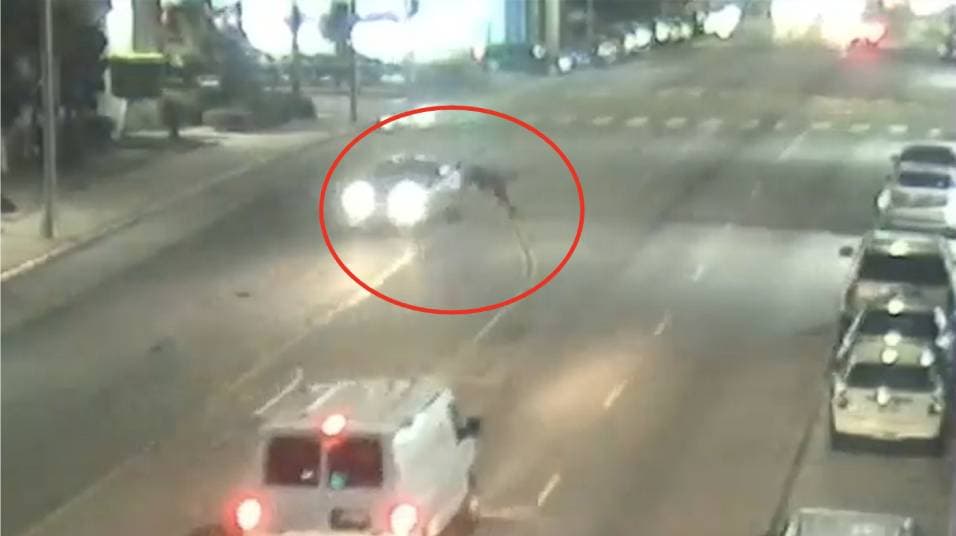 Trabajador muere en su intento de detener al ladrón de una licorería en Long Beach