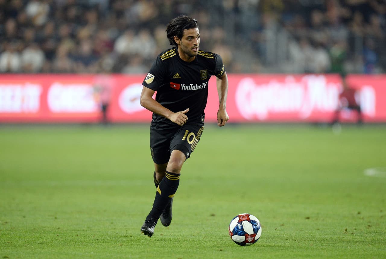 CARLOS VELA (LAFC): condujo a LAFC a una temporada récord, tanto en lo colectivo como en lo individual. El mexicano finalizó la temporada regular como máximo goleador, con la cifra récord de 34 tantos y 15 asistencias.