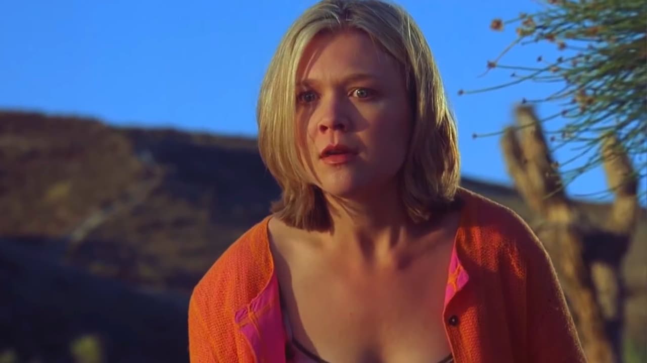 También apareció en ‘Tremors 3: Back to Perfection’ de 2001 otra vez como Mindy Sterrngood (foto) y su último crédito fue en la película para televisión ‘Battledogs de 2013.