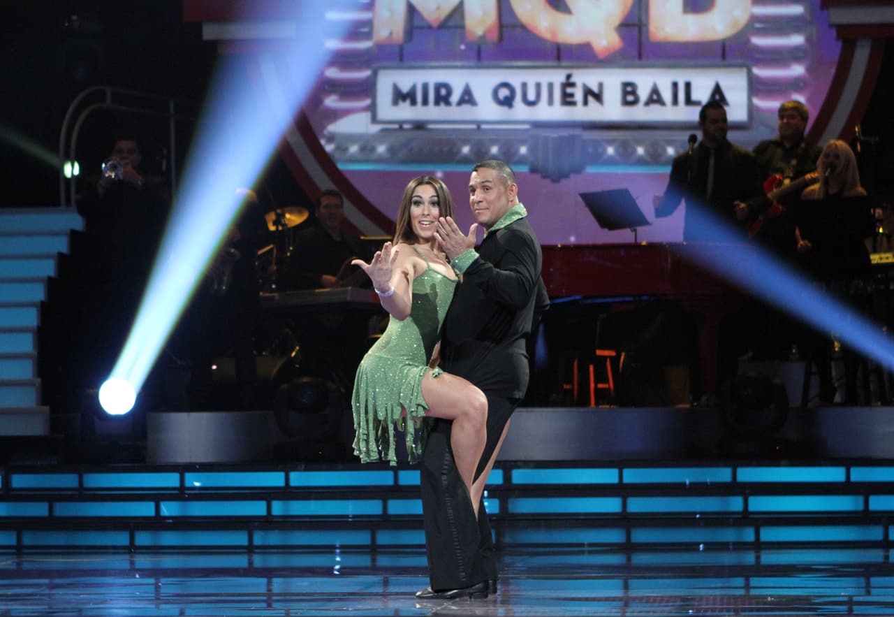 Durante la tercera gala, 'Macho' Camacho bailó un merengue con su bailarina favorita.