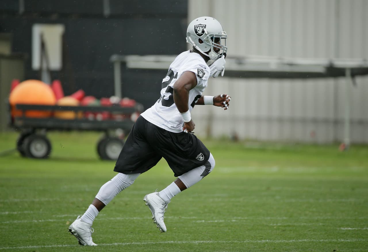 D.J. Hayden en peligro de perder el puesto como esquinero titular de los Raiders
