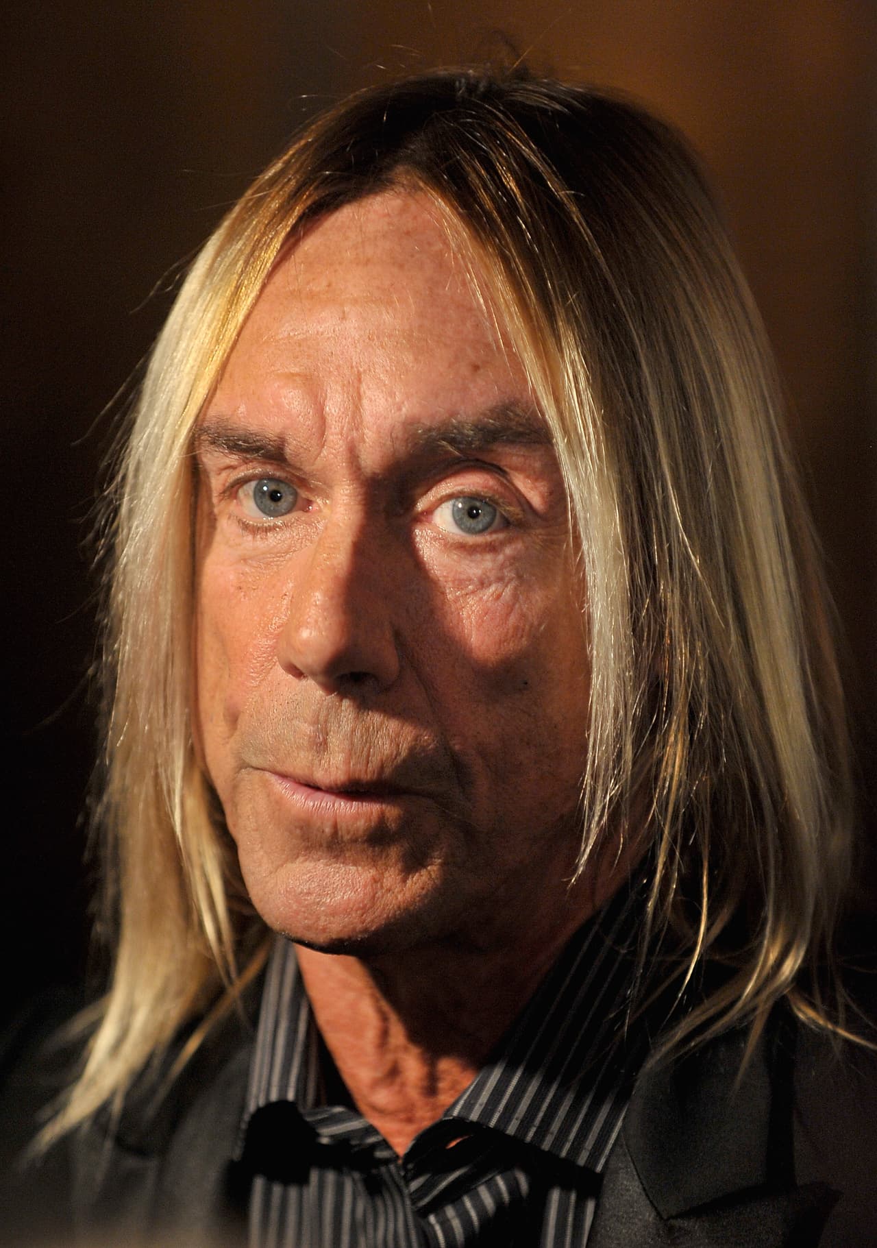IGGY POP. "MENSAJE DE IGGY: La amistad de David era la luz de mi vida. Nunca he conocido a una persona tan brillante. Él era el mejor que hay. - Iggy Pop"