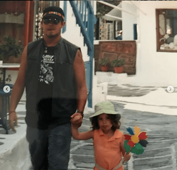 Manuela Sanchez, hija de Alejandro Sanz