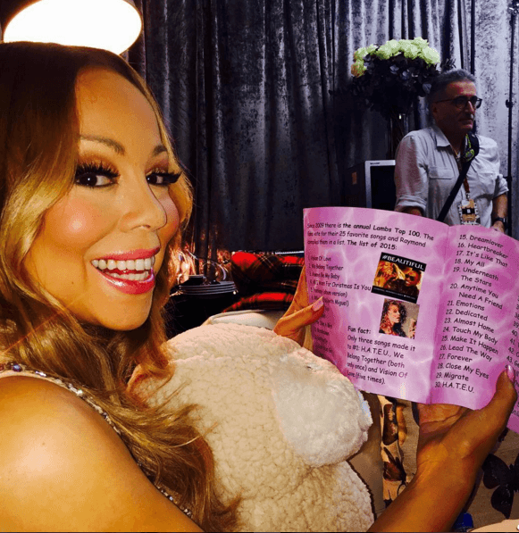 ¡Cartitas de amor para esta belleza!